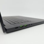 Razer Blade 16 OLED, RTX 4090, Intel i9-14900HX, 2TB NVMe, 64GB DDR5, Like New - Image 3