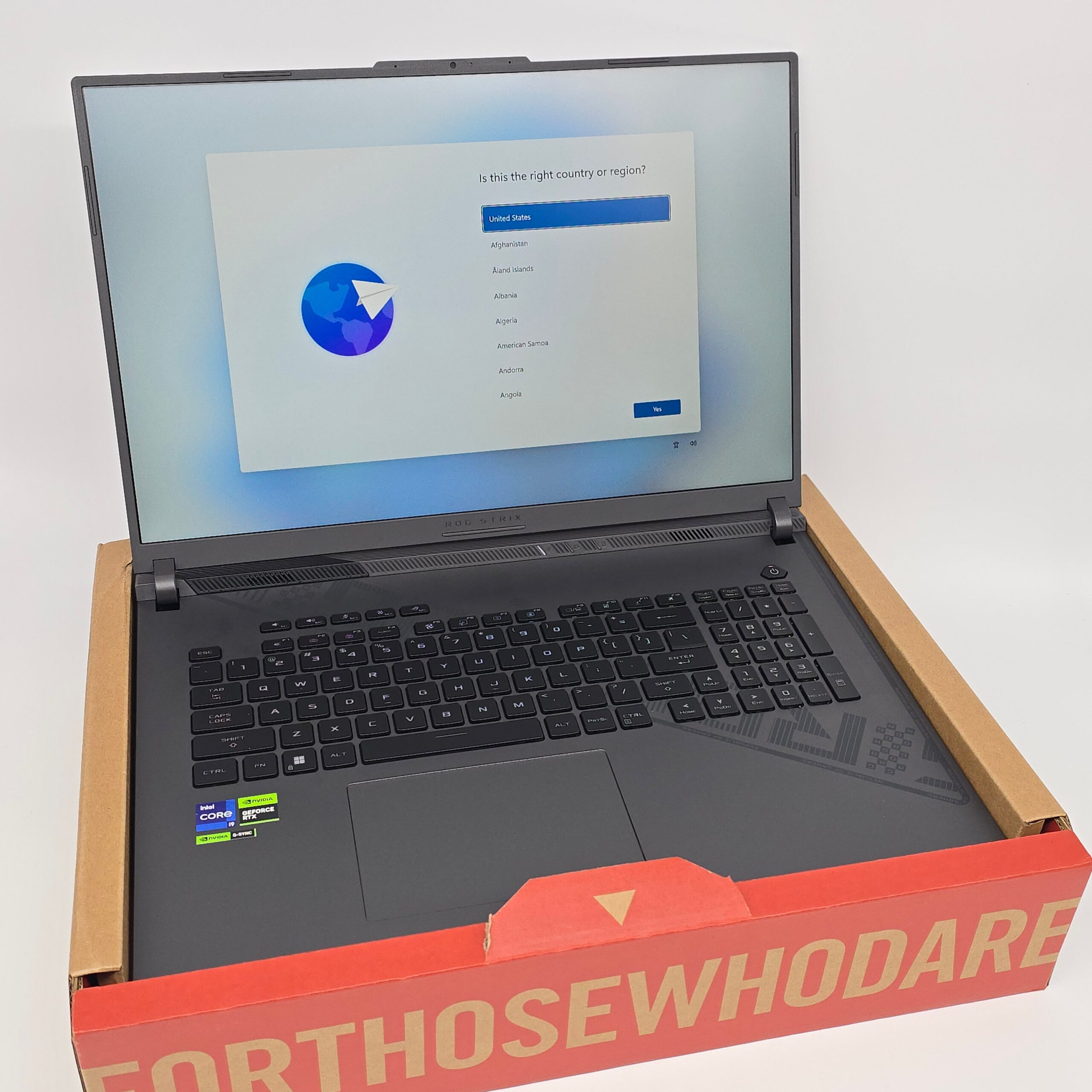 asus-rog-strix-g18-nvidia-rtx-4080-intel-i9-13980hx-64gb-5tb-rgb-gaming-laptop-240hz-qhd.jpg ASUS ROG STRIX G18, RTX 4080, Intel i9-13980HX, 64GB DDR5, 5TB NVMe, 240Hz QHD+ 18" Gaming Laptop - Image 1