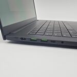 Razer Blade 16 OLED, NVIDIA RTX 5090, AMD Ryzen AI 9 HX370, 32GB DDR5, 2TB NVMe, QHD+ 240Hz, Gaming Laptop - Image 3