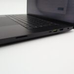 Razer Blade 16, NVIDIA RTX 4090, Intel Core i9-13950HX, 120Hz QHD+, 32GB DDR5 Gaming Laptop - Image 5