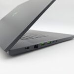Razer Blade 18, RTX 4090, i9-13950HX, 32GB DDR5, 2TB NVMe, Like New Gaming Laptop - Image 3