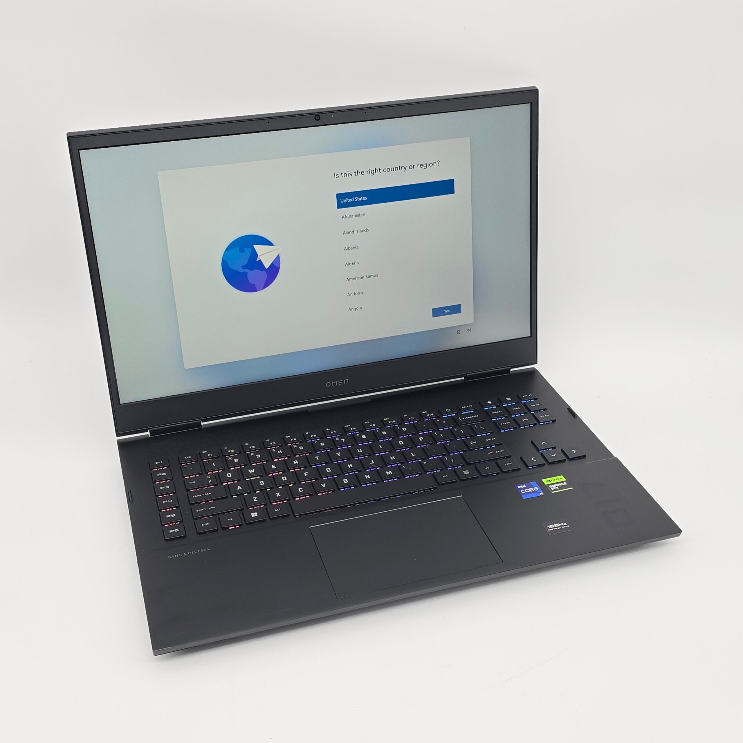 rtx-4090-hp-omen-intel-i9-13900hx-6tb-nvme-ssd-qhd-165hz.jpg HP OMEN 17 Gaming Laptop, RTX 4090, Intel i9-13900HX, 6TB NVMe SSD, 32GB DDR5, 165Hz QHD - Image 1