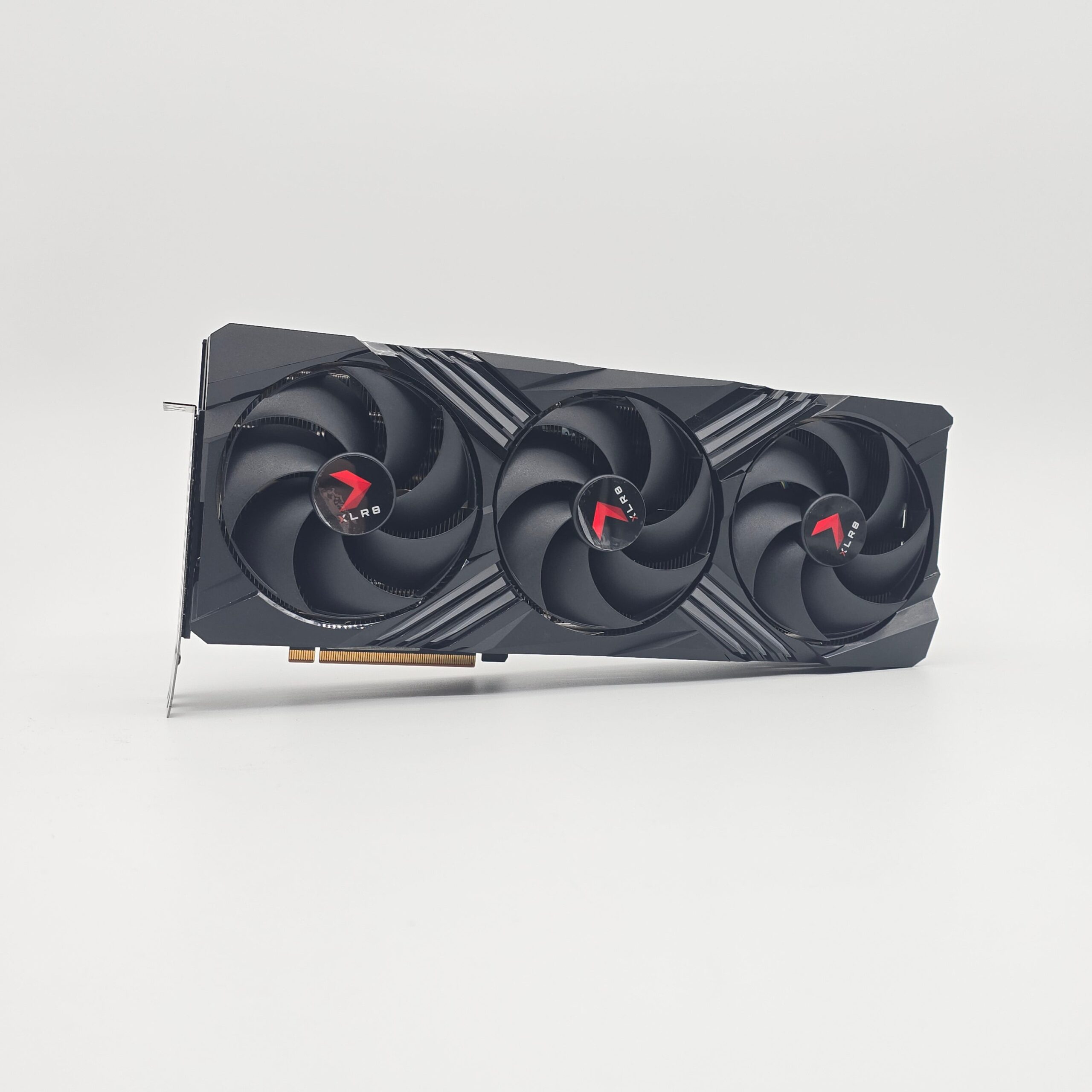 rtx-4090-pny_epic-x-rgb-oc-24gb-nvidia-gaming-graphics-card-gpu.jpg RTX 4090 PNY EPICX RGB 24GB, NVIDIA Gaming Graphics Card GPU - Image 1